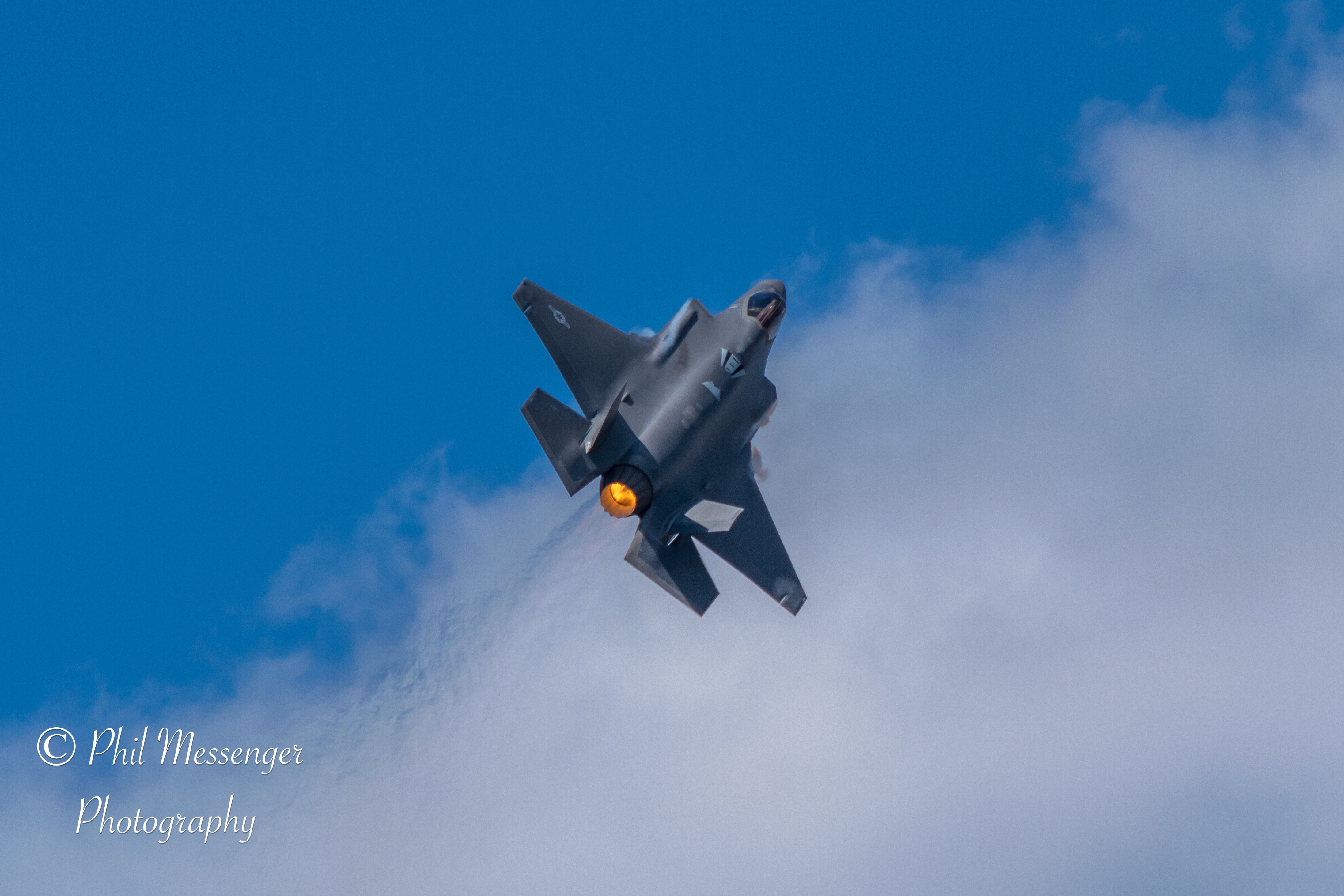 Lockheed Martin F-35 A Lightning making some noise at the international air tattoo, Fairford. 