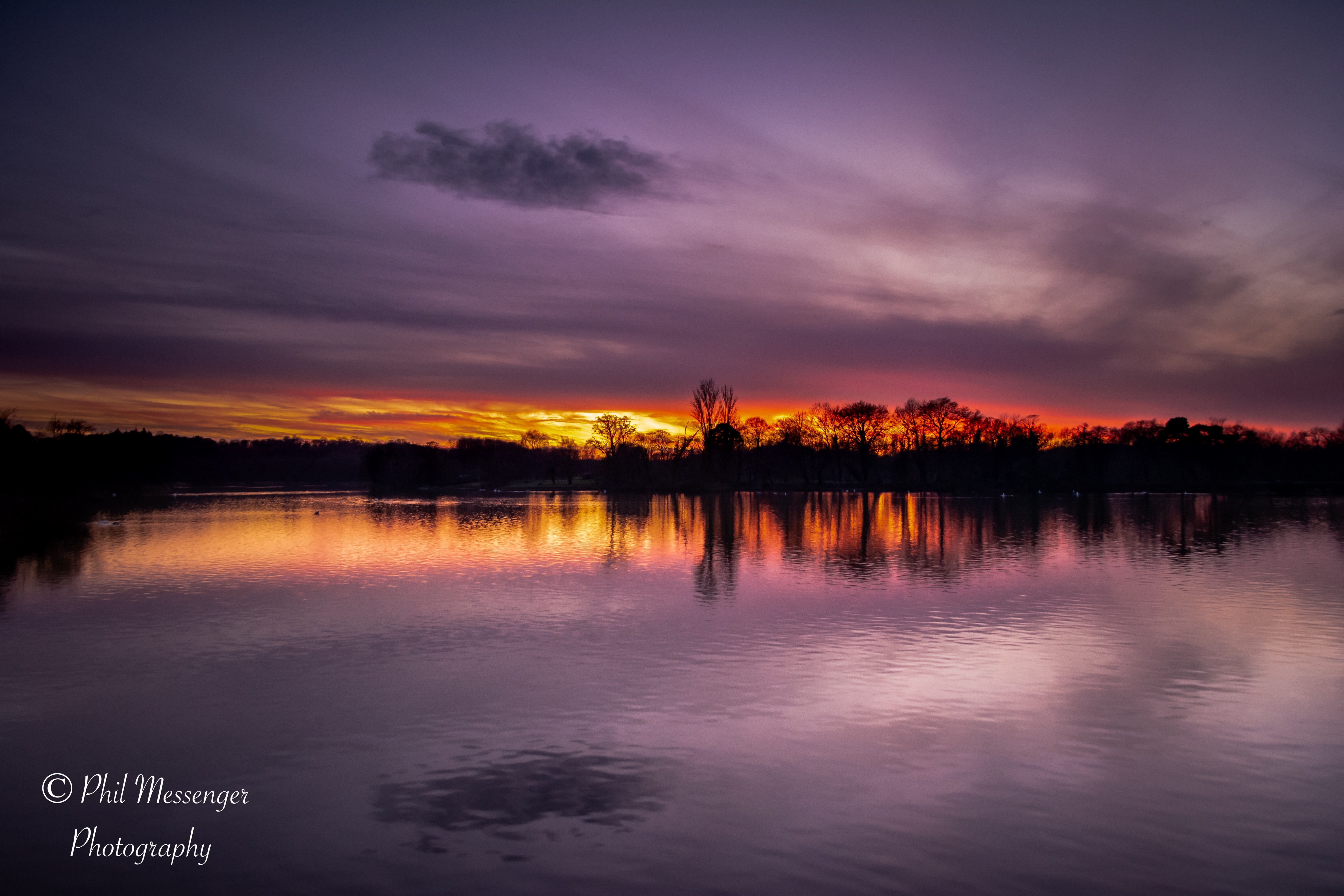 My final shot as I left Coate Water as the sun was setting on a winters day.