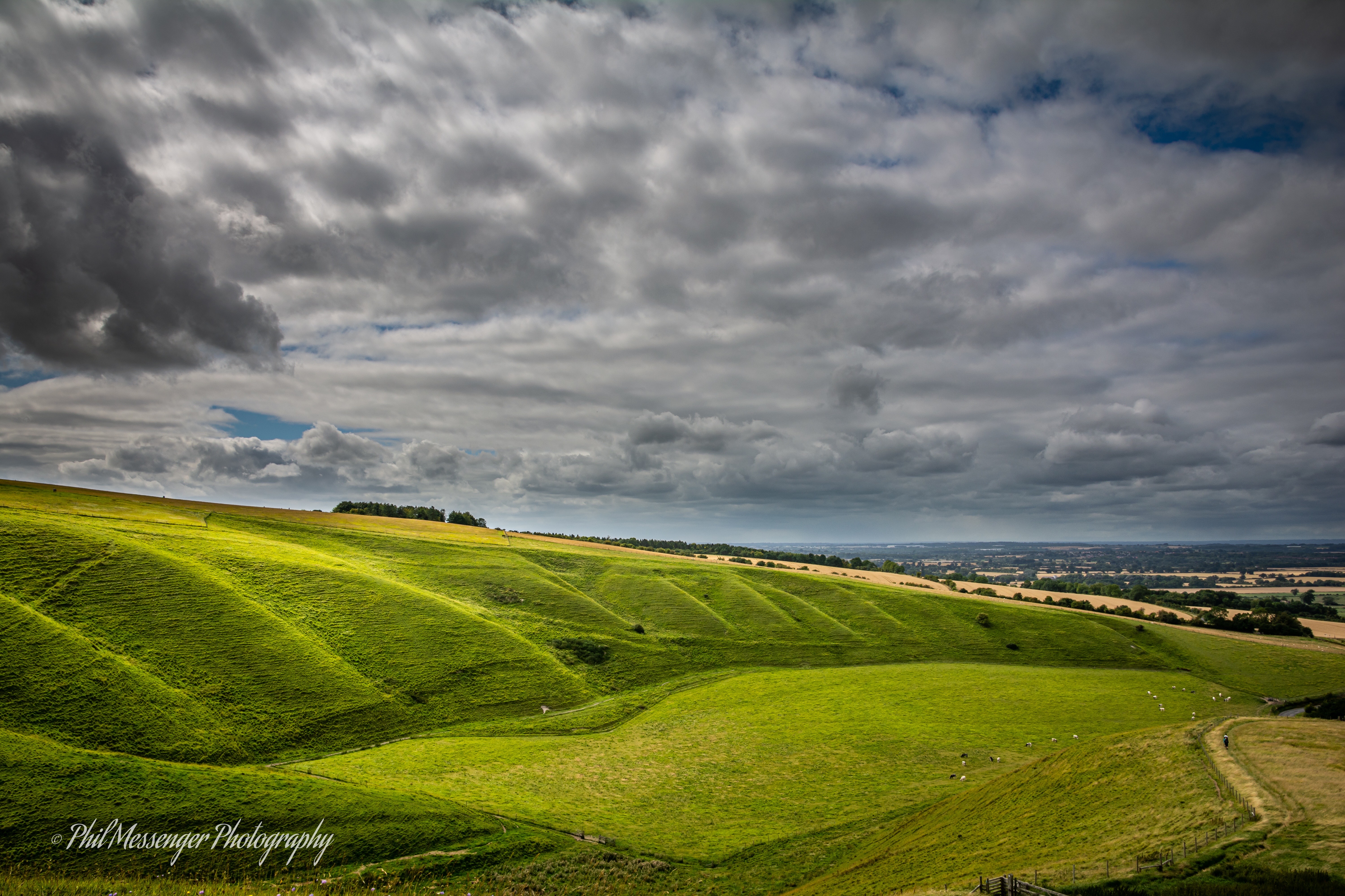 A little wander around a cloudy overcast Whitehorse Hill Uffington today.