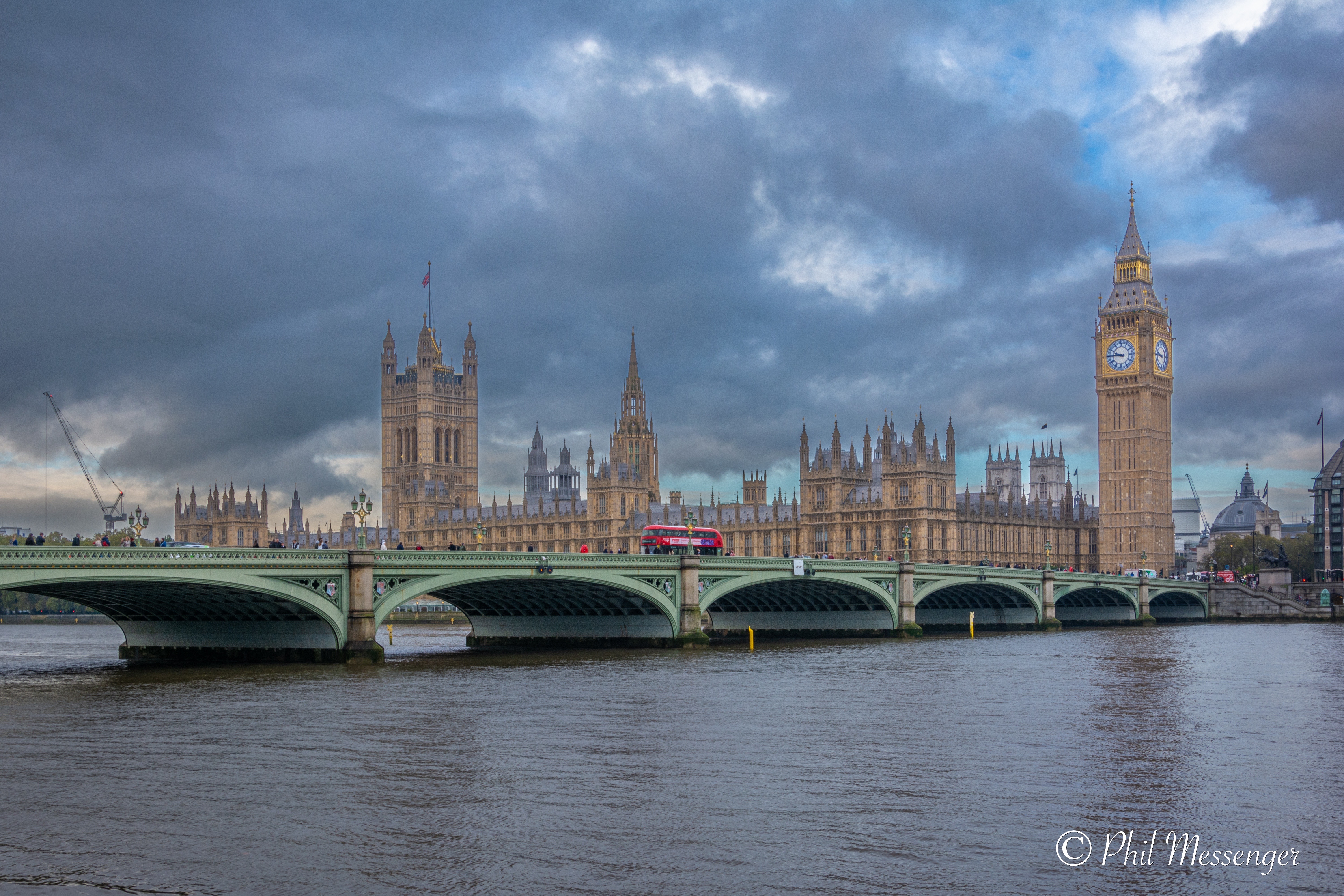 Westminster Bridge with Big Ben and Parliament in the background 