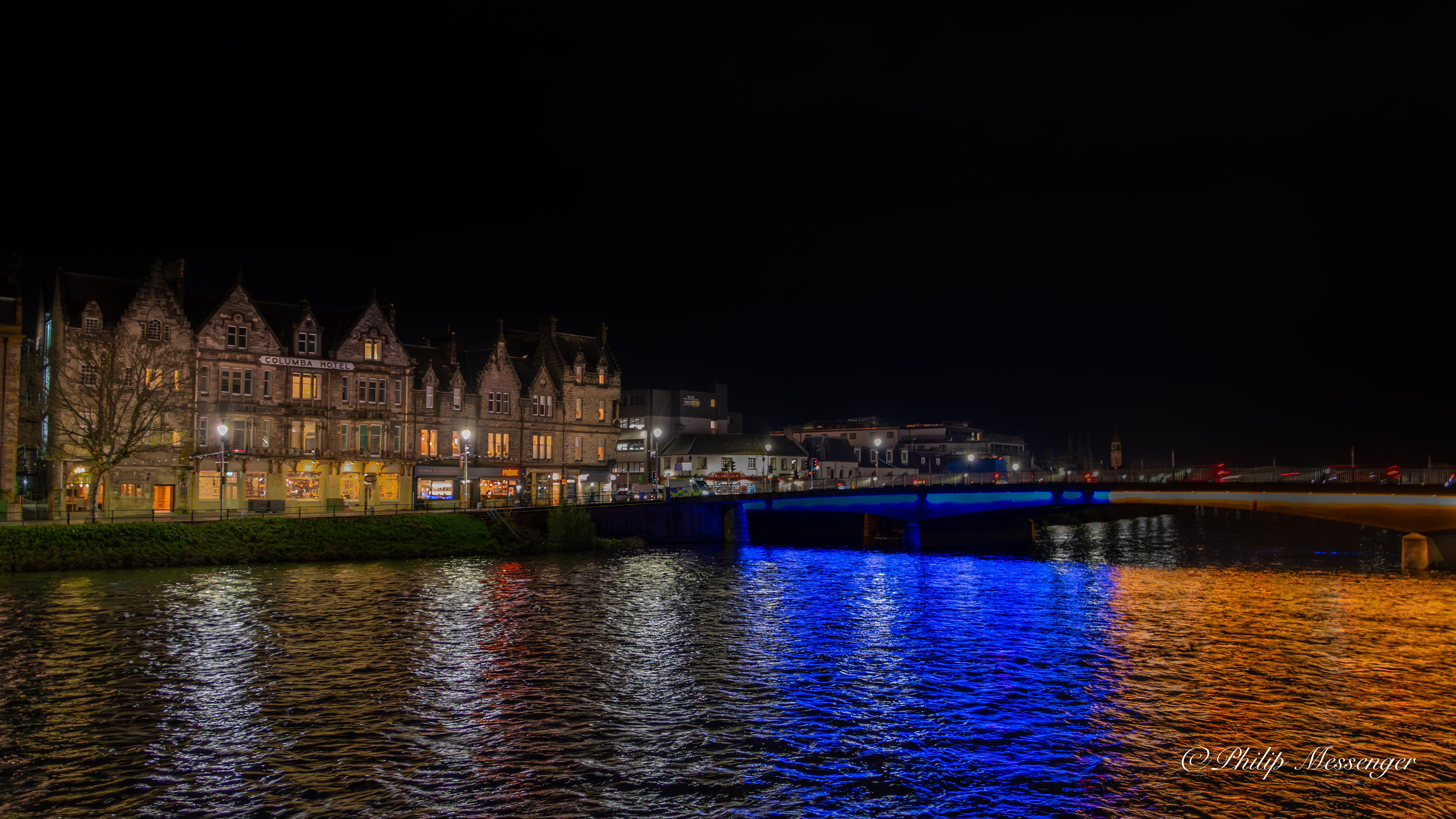 A quick evening shot of Ness bridge illuminated in Ukrainian colours and the  @columbahotelinverness we stayed at on our trip to Inverness ????